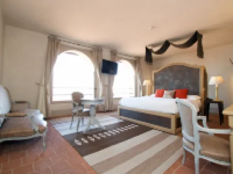 聖吉歐瓦尼度假酒店 薩盧佐酒店