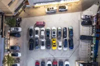 Campanile Hotel（Guiyang Penshuichi Trade Plaze） - parking