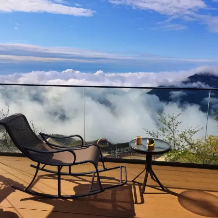 Longyin Cangshanxiao Hotel (Jiuhuang Mountain Rear Scenic Area)