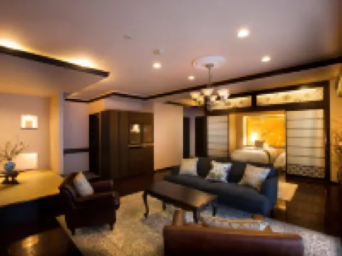 創業大正十五年 蓼科 親湯温泉 茅野のホテル