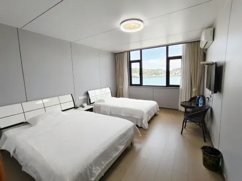 Chunsong Mountain Sea · Villa Seaside Fun (Golden Beach Scenic Area) - Beach