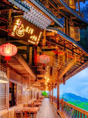 Xiangsu | Hongyao Diaojiaolou • Scenic and Cultural Beauty Inn (Longji Terraced Field Store)