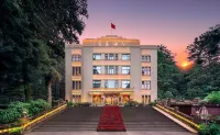 Lushan Building