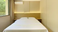 Yuelai Hotel