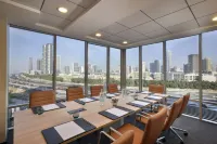 Hotel Local Dubai, Jumeirah Village Triangle, Autograph Collection