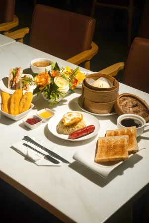 L-Seven Hotel Отели рядом с достопримечательностью «Башня Баййок 2»