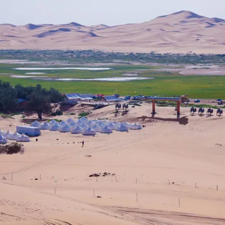 Guanxing Hotel (Alxa Hero Meeting Venue Dream Desert Park)