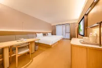 Fullerton Hotel (Chengdu Jinsha Site Yipintianxia Avenue Branch) Các khách sạn ở YiPingTianXia