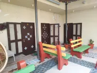 Maha Periyava Kuteeram