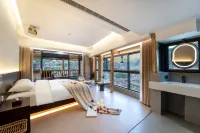 Muchenshanju Homestay (Xijiang Qianhu Miao Village Scenic Area, No.6 Wind-rain Bridge Branch)