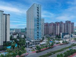Four Seasons‌ Hotel Luzhou