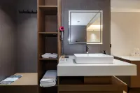 Fiamma Feiman Design Guesthouse (Yinchuan Xixia Wanda Huaiyuan Night Market) Hotels in “Huaiyuan Night Market/Xixia Wanda Plaza