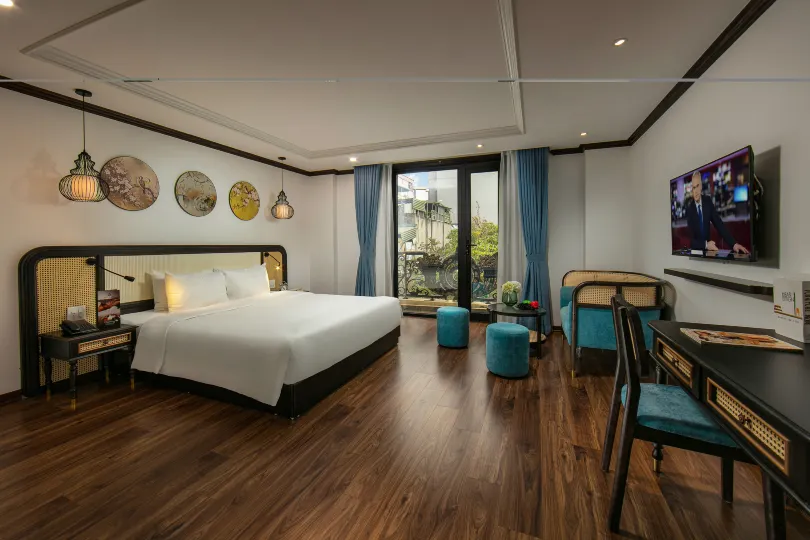 Media Central Hotel & Spa