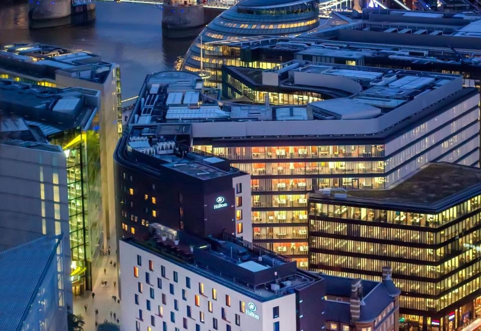 힐튼 런던 타워 브리지 피트니스 센터