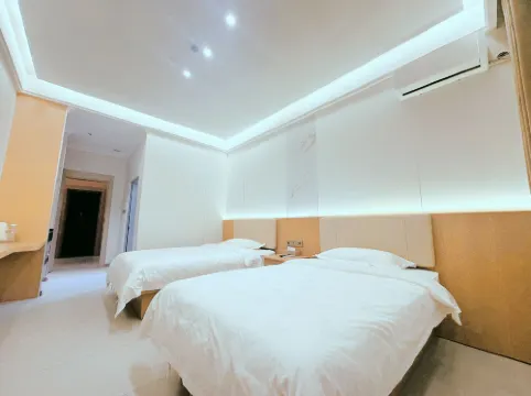 JR HOTEL
