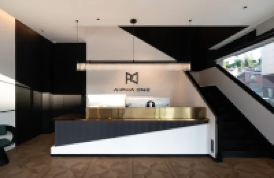 ALPHA ONE E-Sports Hotel (Lovers Road Seaside Swimming Pool)