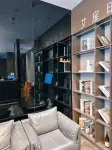 Aifeel Hotel (Central Avenue Xinyang Road) - parkir