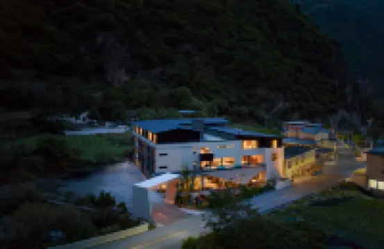 The Evening Mountain Range in Bipang Valley Hotels in 