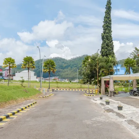 TwoSpaces Living at Panorama Villas Batu