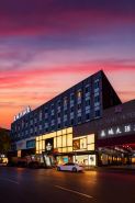 The Great Wall Hotel