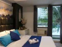 Cozy Stay at Azure w/ Wifi, PS5, TV, Karaoke, and Popcorn Jesus The Divine Healer周辺のホテル