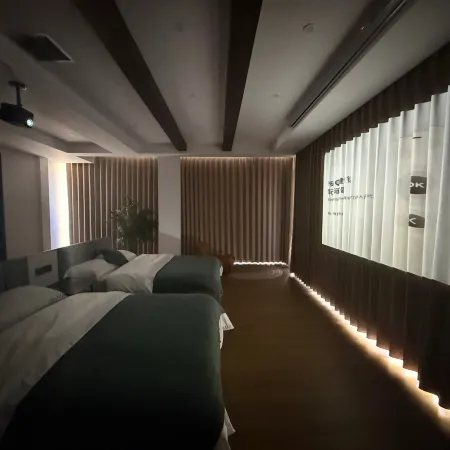 Heishui Gaduo Manor Homestay