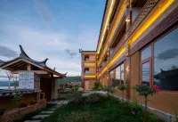 Lugu Lake Scenic Area Gutao Yuanzhu Full Lake View Waterfront Vacation Apartment