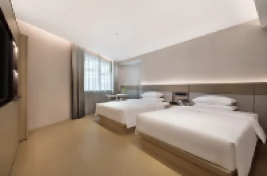 Wyndham Garden YangShuoWestStreetRiverView