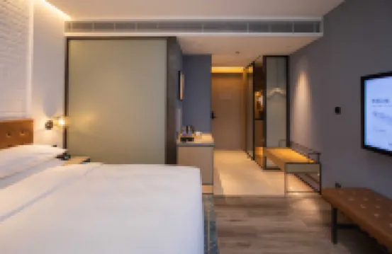 ShangHai HongQiao LanYue Hotel（National Exhibition and Convention Center Branch）