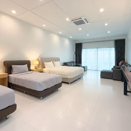 Khanom Paradise Resort