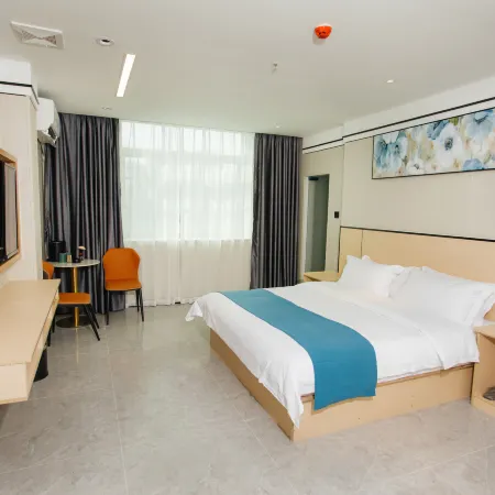 Yixuan Hotel (Yingde Yingzhou Avenue Pearl Plaza)