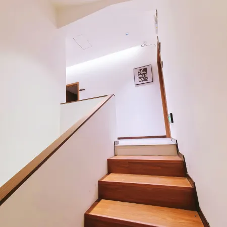 Dengni Xiaozhu Homestay (Kaifeng Millennium City Park Henan University Jinming Campus)