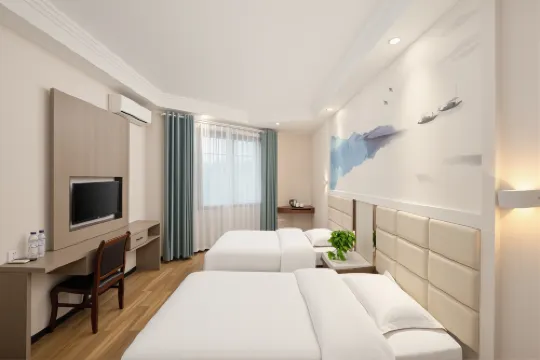 Mei Cheng Fan Yi Hotel (Tongren Ancient City Pedestrian Street Branch)