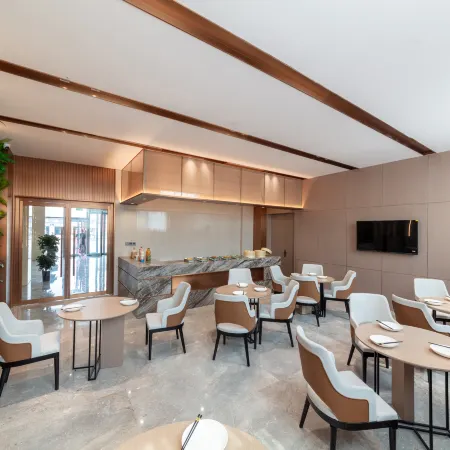 Lifeng Times Hotel