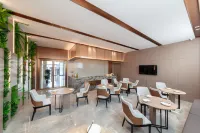 Lifeng Times Hotel