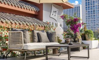 Mengjing ·Xiyue Hotel (Nanping Pedestrian Street, Kunming Old Town)