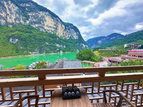 Gongtan Ancient Town Jiangyun Shancheng Homestay