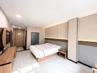 Home Inn UP Huayi Selected Hotel (Zhanhua District Bus Station) - Ramah Hewan Peliharaan