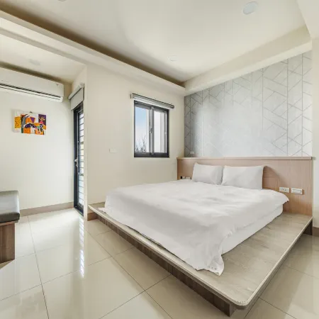 Jialai Homestay｜Parking Available・Near Magong Center