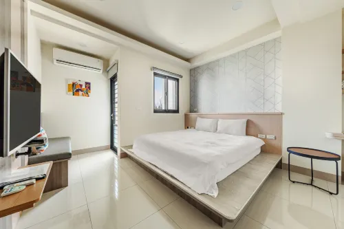 Jialai Homestay｜Parking Available・Near Magong Center