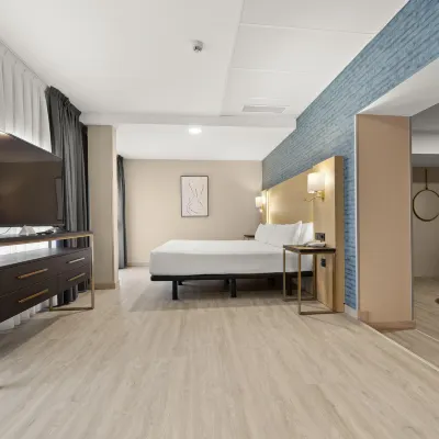 Hotel Zentral Ramiro I Oviedo Hotels near Museum of Fine Arts of Asturias