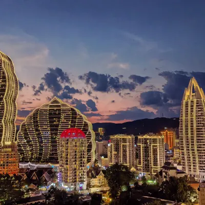 Jingyue Lanting Hotel Hotels near Mekong Starlight Night Market