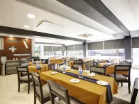 The Signature by Hotel BB Palace Hotels near Karol Bagh