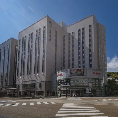 Hiyori Hotel Matsuyama Отели рядом с достопримечательностью «Храм Исите-дзи»