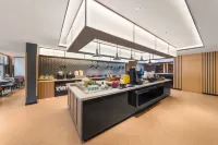 LANOU Hotel (Yucheng Debai Plaza) - parking