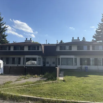 University Journey Lodge Hotels near WinSport