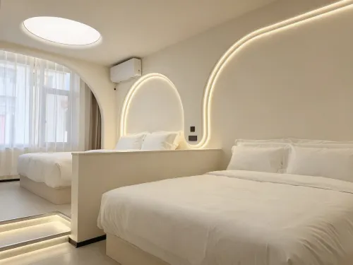 Linjiang Yuntu City Center Homestay