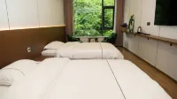 半山攬月民宿（老君山景區店） - เปิดใหม่