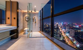 Ramada Encore Hotel (Dongguan Dongcheng Wanda Plaza)