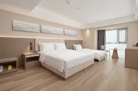 Mehood EZZI Hotel (Gaoxin Wanda Plaza Provincial Stadium Subway Station) Hotels in Xi'an